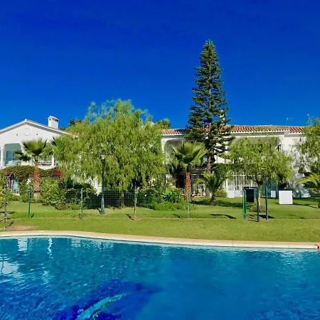 Apartman Golf & Relax En El Paraiso *